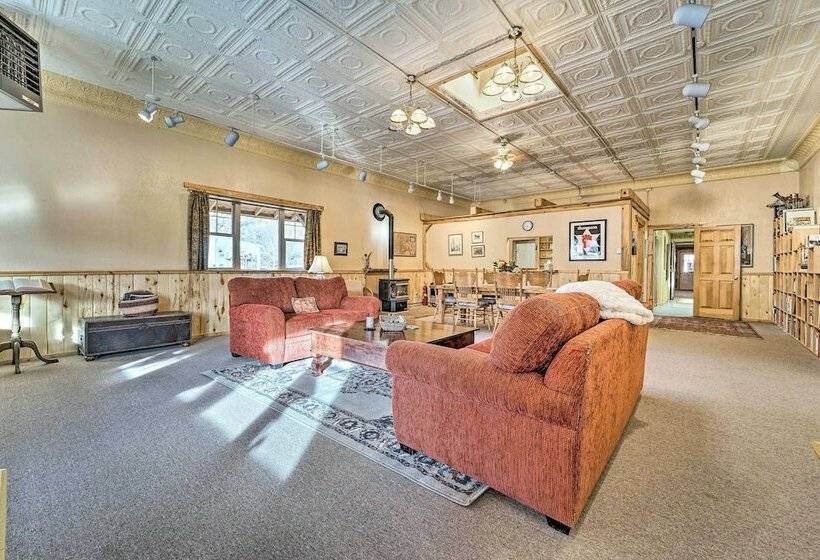 The Ole Bank : Historic Home In Dtwn Dolores