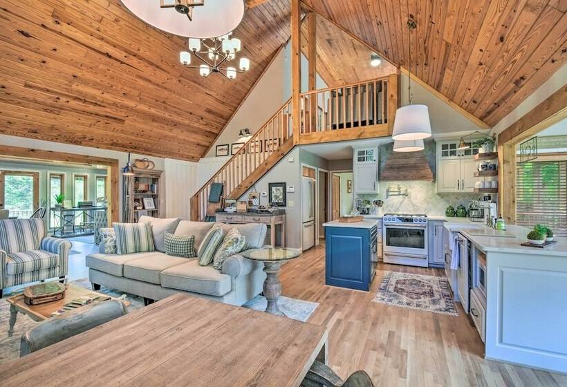 Waterfront Hayesville Home W/ Kayaks & River Views