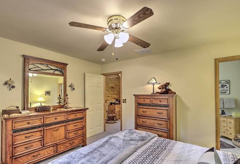 Whittlers Mountain Escape W/ Fireplace!