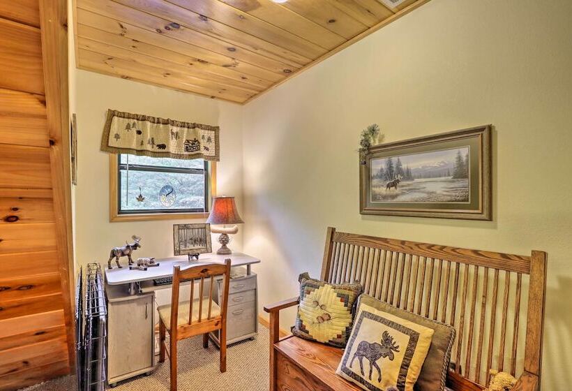 Whittlers Mountain Escape W/ Fireplace!