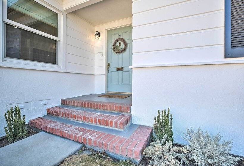 Vintage Bishop House In Downtown W/ Porch Swing!