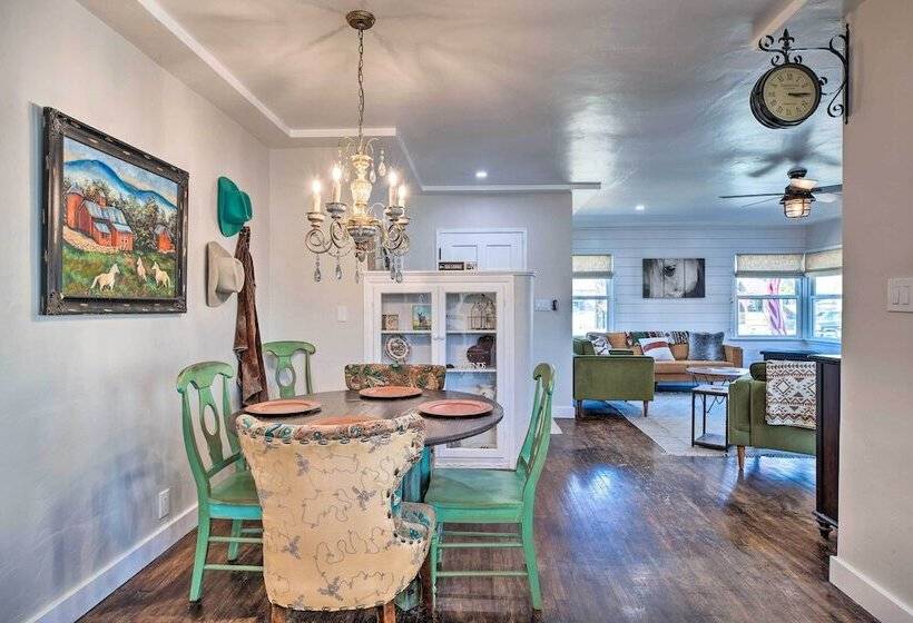 Vintage Bishop House In Downtown W/ Porch Swing!