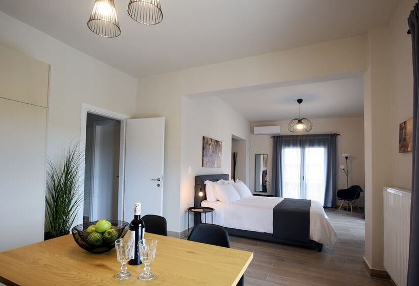 Aellō Luxury Apartments