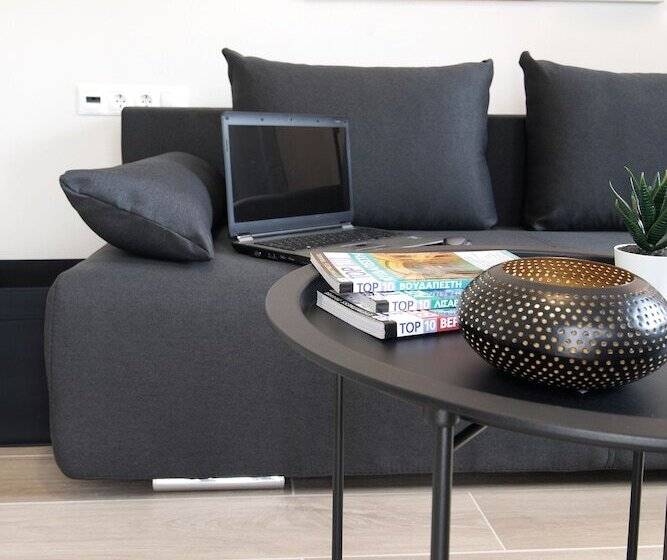 Aellō Luxury Apartments