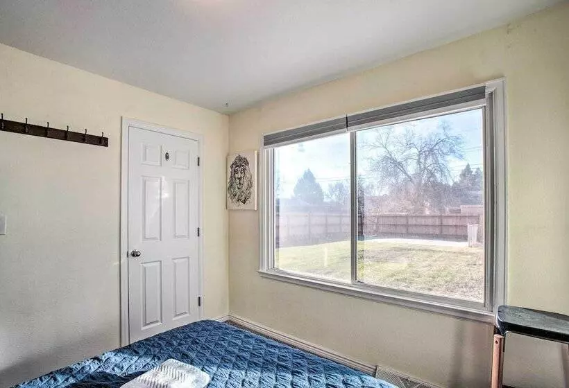 Centrally Located Aurora Home W/ Covered Patio