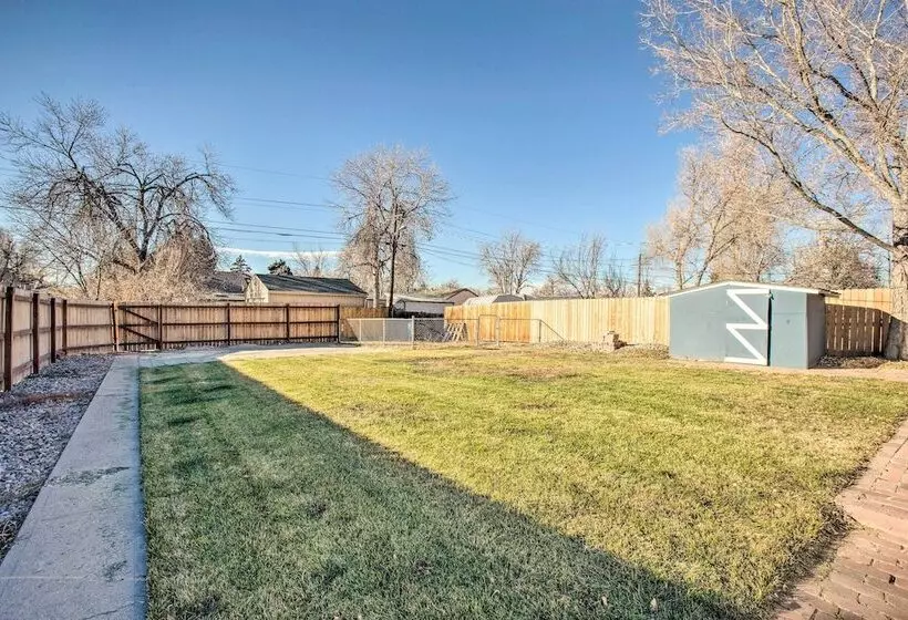 Centrally Located Aurora Home W/ Covered Patio