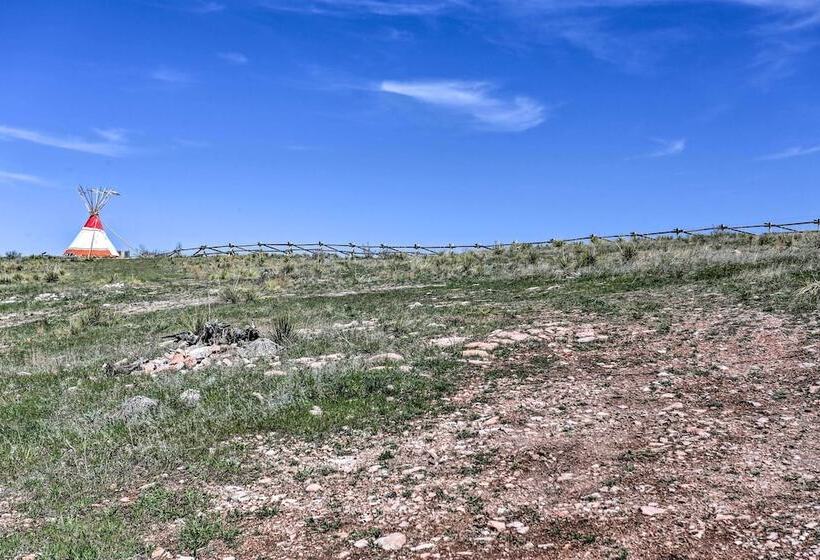 Cozy Black Hills Home On 13 Acres W/ Deck & Views!