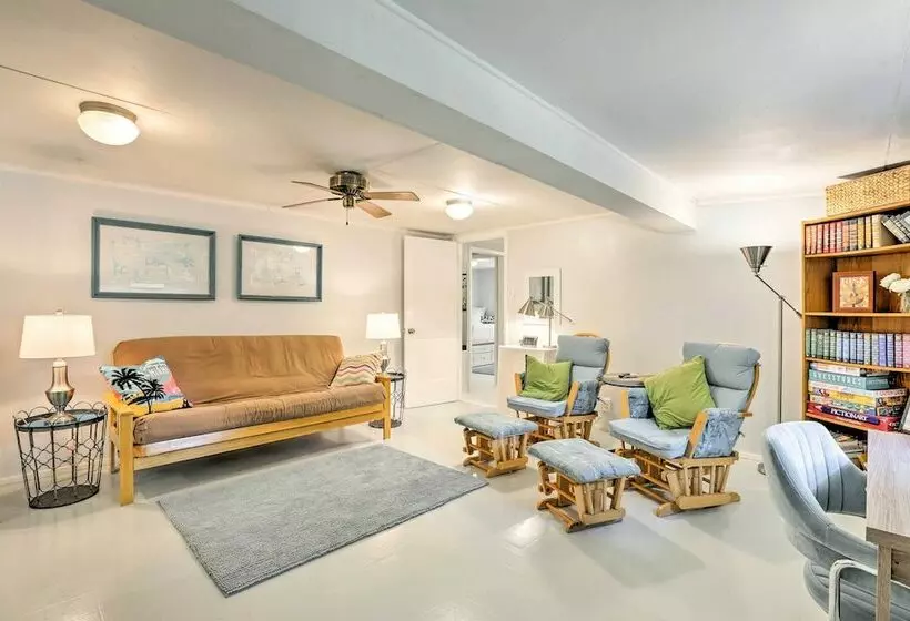 Cozy Obrien Home W/ Fire Pit & Patio Near Rivers!