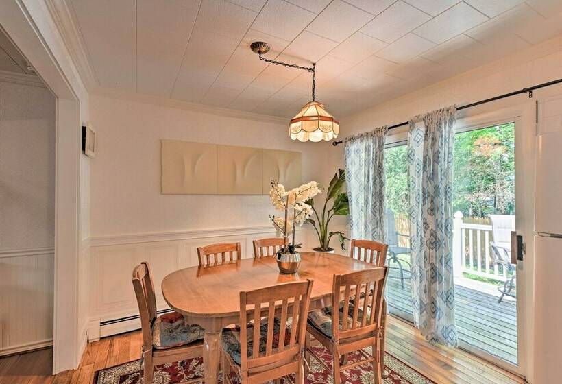 Cute Ellsworth Home W/ Deck, 16 Mi To Acadia!