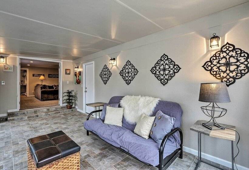 Dog Friendly Ranch Retreat ~5 Mi To Denver!