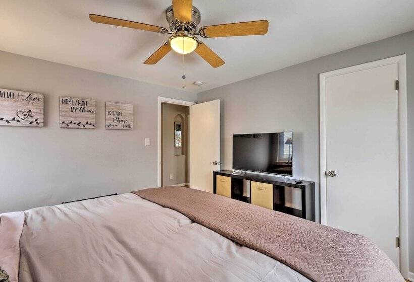 Dog Friendly Ranch Retreat ~5 Mi To Denver!