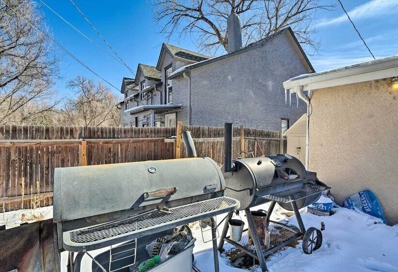 Downtown Home W/ Grill: 5 Mi To Garden Of The Gods