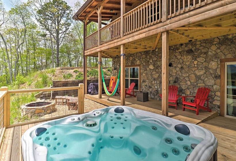 Elevated Cabin Bordering Smoky Mountain Nat L Park