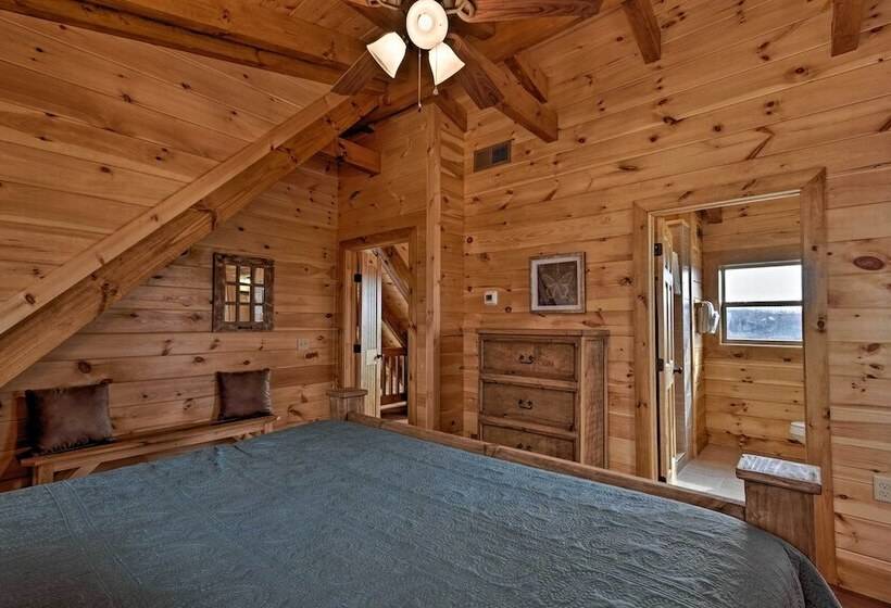 Elevated Cabin Bordering Smoky Mountain Nat L Park