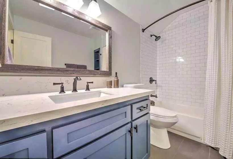 Gorgeous Lake Arrowhead Retreat: Game Room & Deck