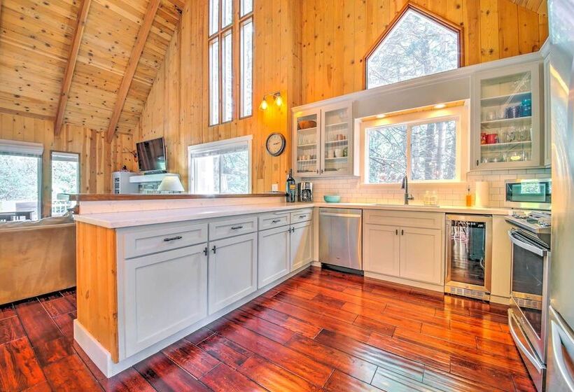 Gorgeous Lake Arrowhead Retreat: Game Room & Deck