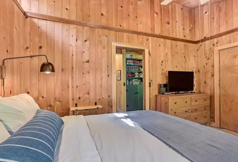 High Falls Restorative Cabin In The Woods!