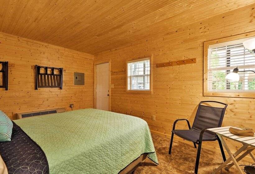 Lakefront Rutledge Home W/ Fire Pit & Private Dock