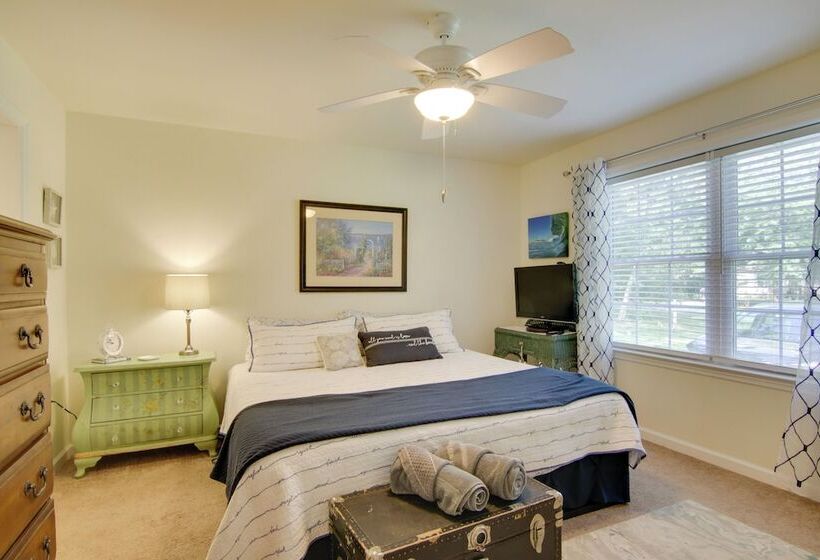 Ocean View Escape ~ 4 Miles To Bethany Beach!