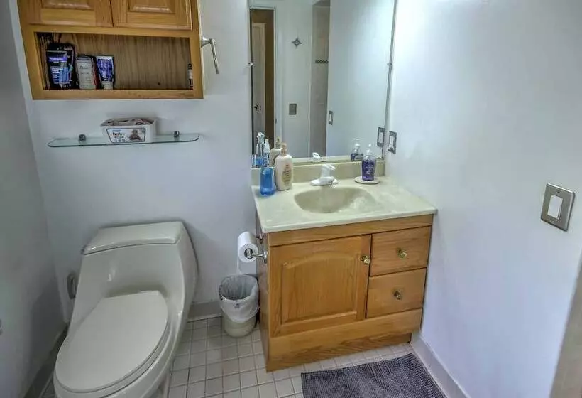 Private Plymouth Hideaway   13 Miles To Ann Arbor!