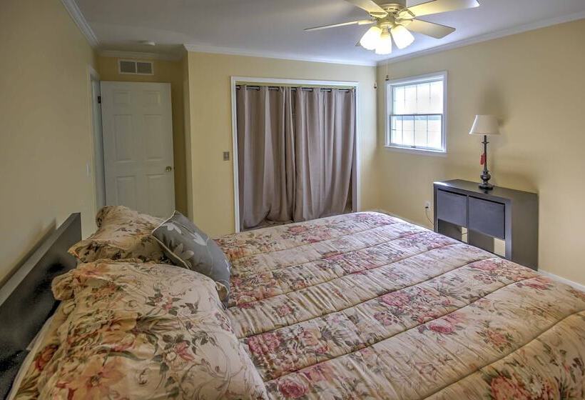 Private Plymouth Hideaway   13 Miles To Ann Arbor!