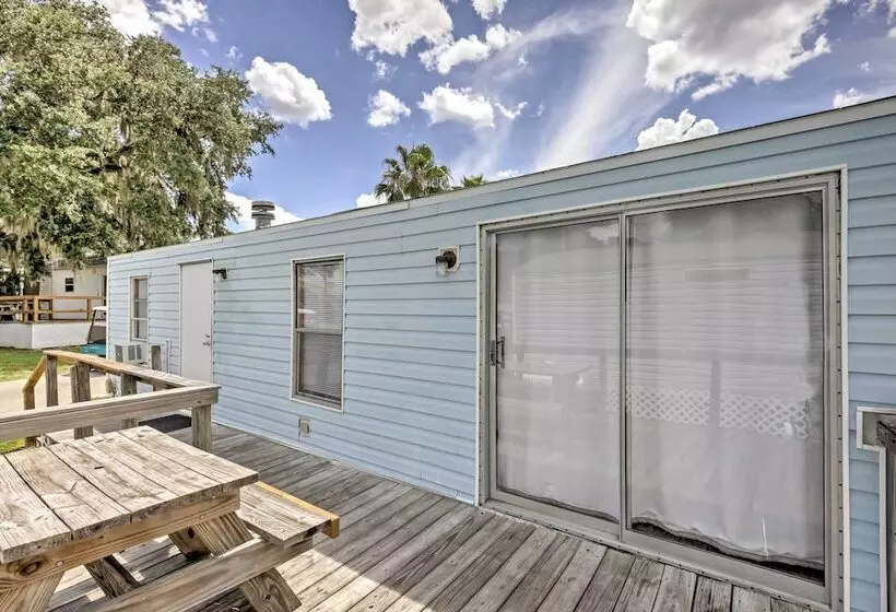 Quaint Silver Springs Cabin W/ Direct Lake Access!