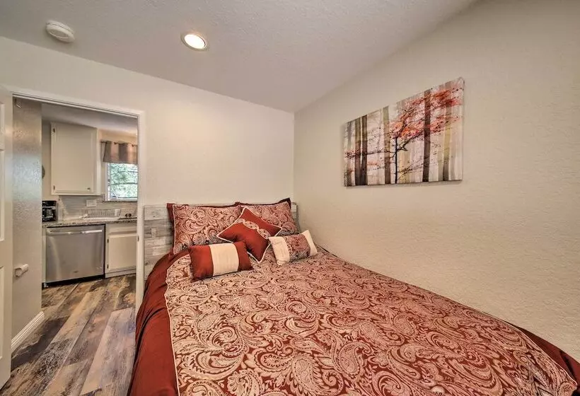 Quiet Lake Arrowhead Retreat W/ Large Deck!