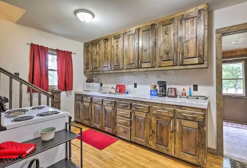 Rural Republic House W/ Yard Near Atv Trails!