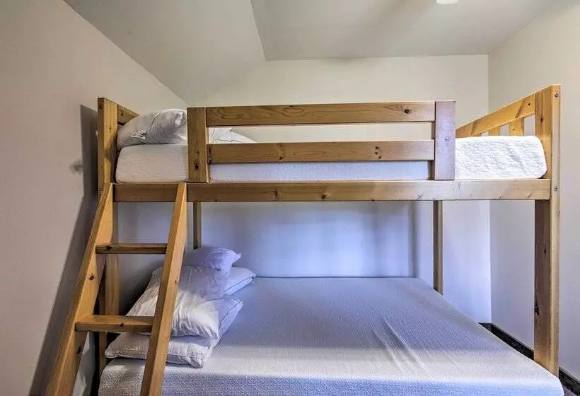 Rural Republic House W/ Yard Near Atv Trails!