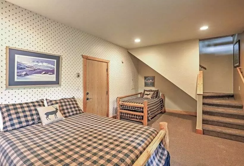 Ski In/ski Out Telluride Home W/ Deck & Hot Tub!