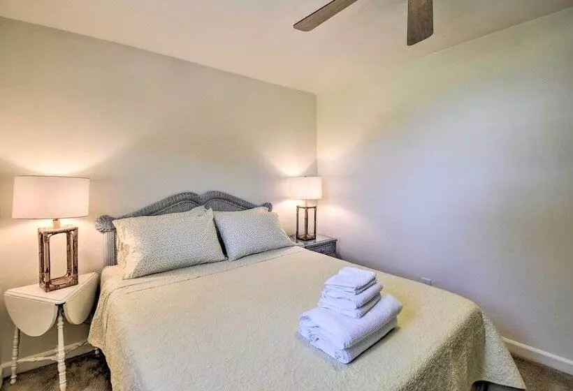 Spacious Cheriton Home: 8 Mi To Cape Charles!