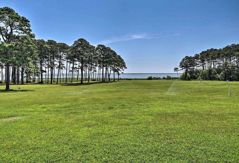 Spacious Cheriton Home: 8 Mi To Cape Charles!