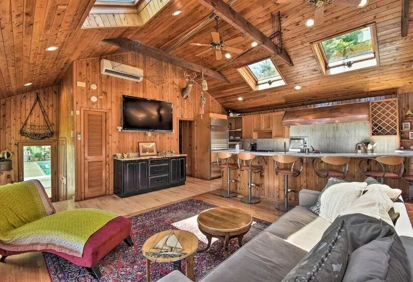 Spacious Cheriton Home: 8 Mi To Cape Charles!