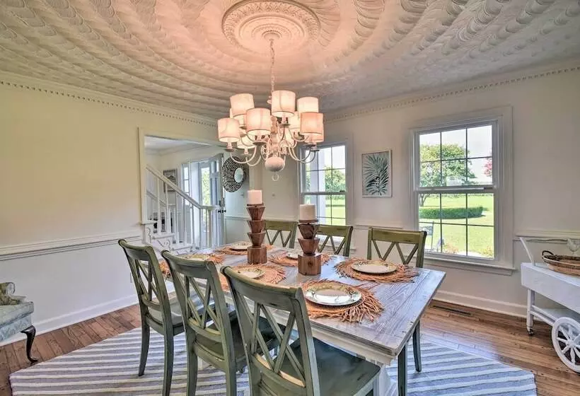 Spacious Cheriton Home: 8 Mi To Cape Charles!