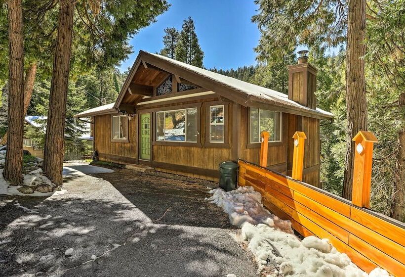 Spacious Family Cabin < 1 Mi To Lake Gregory!