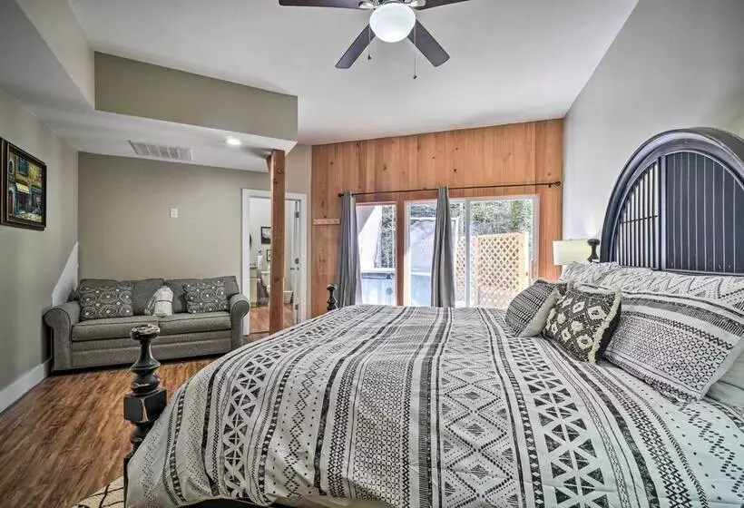 Spacious Sevierville Cabin: Private Hot Tub & Deck