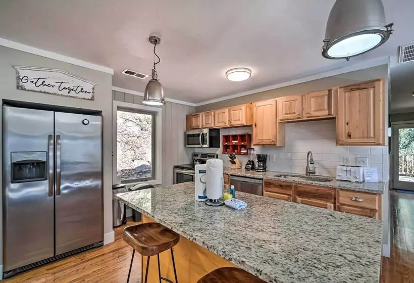Spacious Sevierville Cabin: Private Hot Tub & Deck