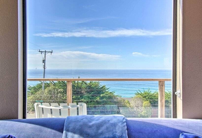 Spectacular Ocean View Retreat W/ Private Beach