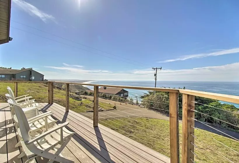 Spectacular Ocean View Retreat W/ Private Beach