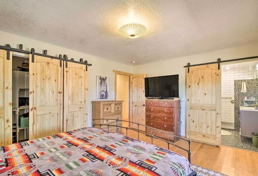 Stunning San Ysidro Homestead W/ Large Porch!