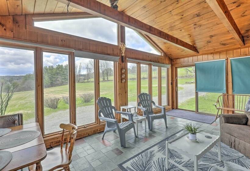 Tasteful Country Home On 5 Acres ~ 3 Mi To Lake!