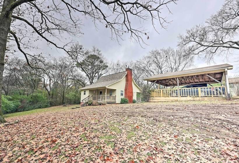 Tranquil Retreat W/ Dock On Lake Hamilton!