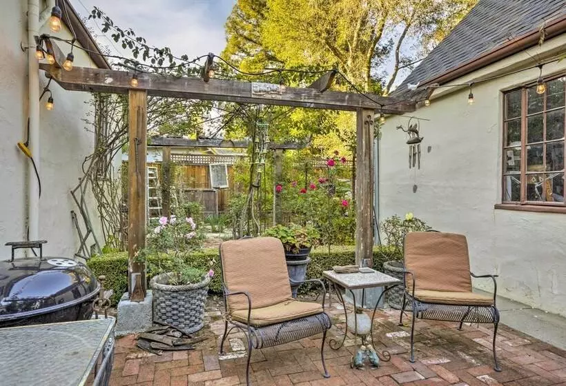 Updated Menlo Park English Tudor Garden Cottage!