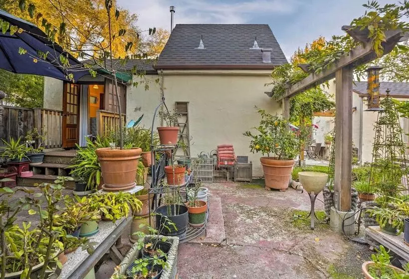 Updated Menlo Park English Tudor Garden Cottage!