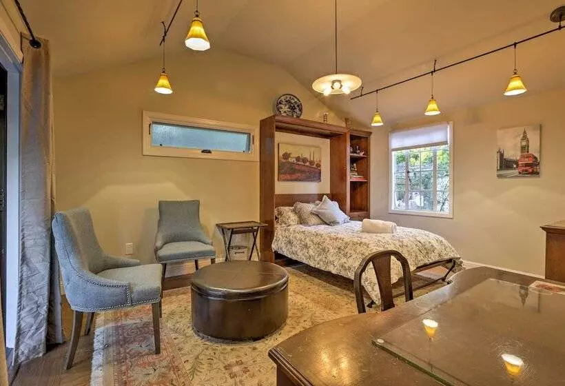 Updated Menlo Park English Tudor Garden Cottage!