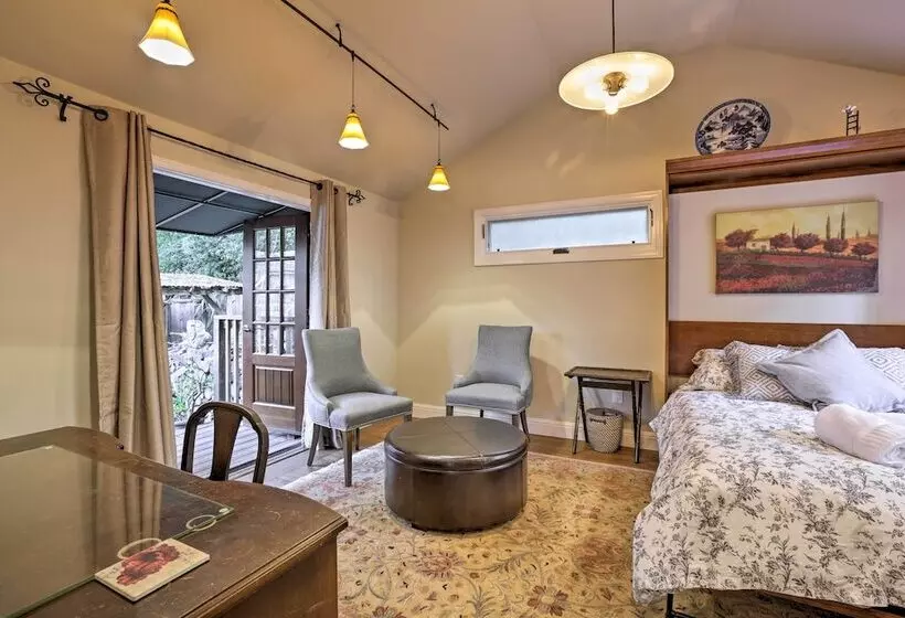 Updated Menlo Park English Tudor Garden Cottage!