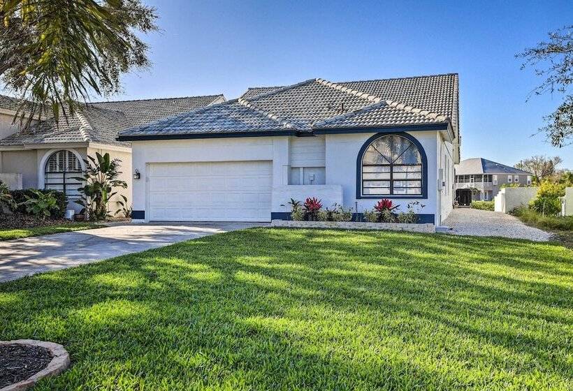 Apollo Beach Getaway With Dock & Pool!