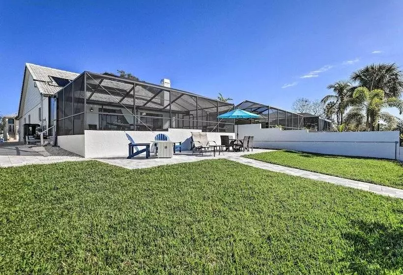 Apollo Beach Getaway With Dock & Pool!