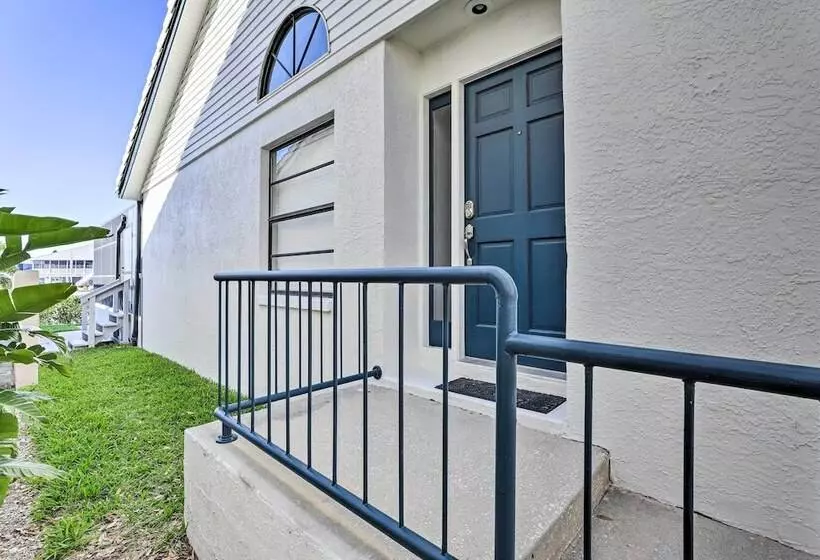 Apollo Beach Getaway With Dock & Pool!