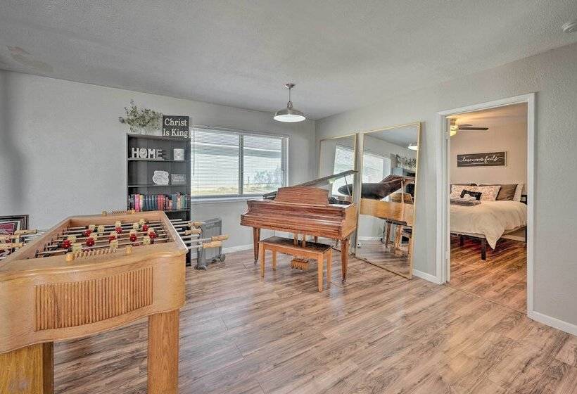 Authentic Escape At The Exact Center Of Ca!